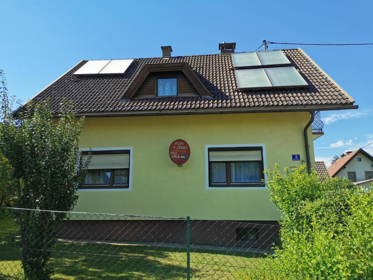 Privatunterkunft Haus Erika *